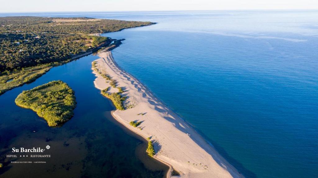 Hotel Su Barchile Орозеи Экстерьер фото
